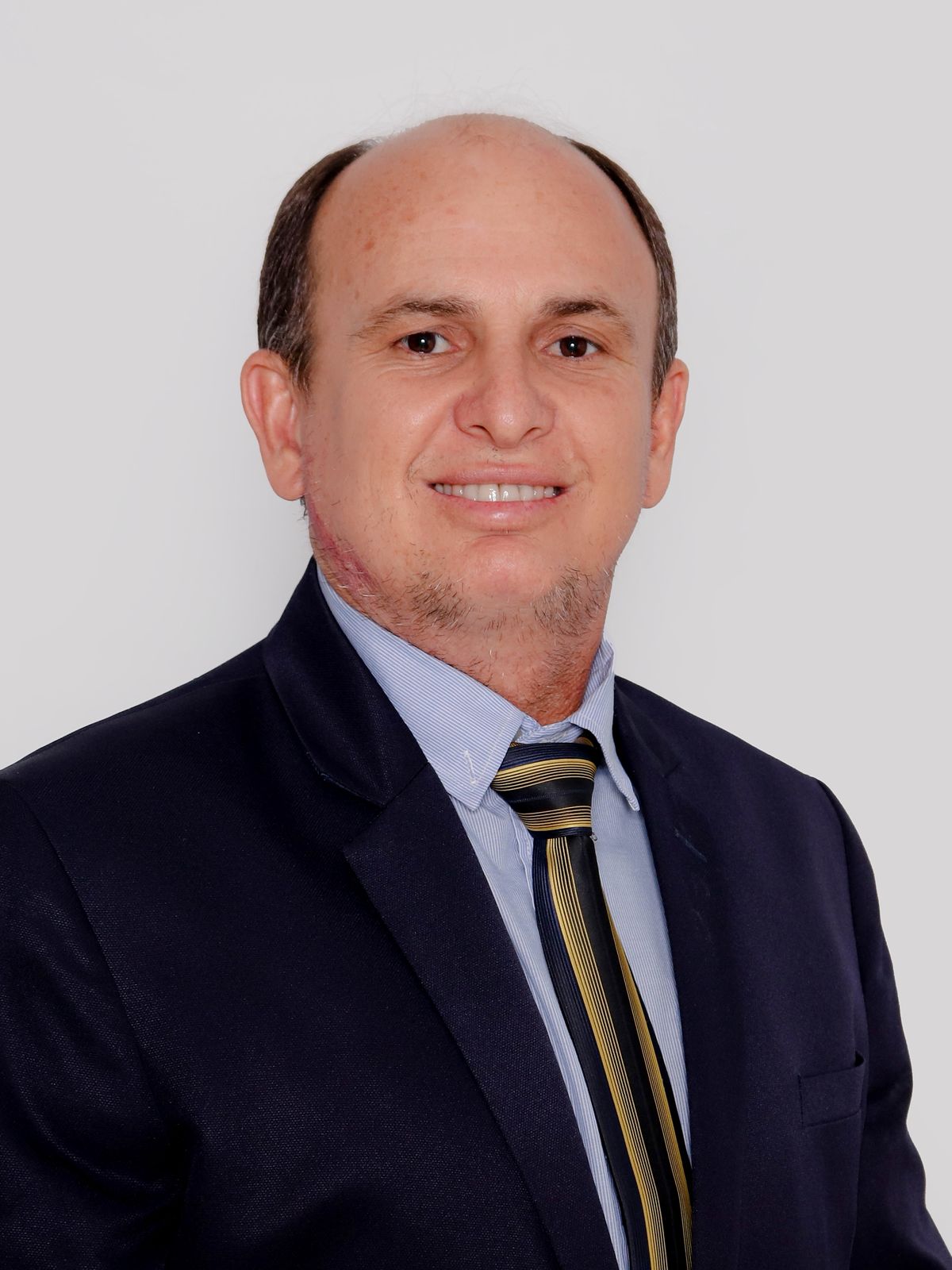 EMIVAL GOMES DA SILVA